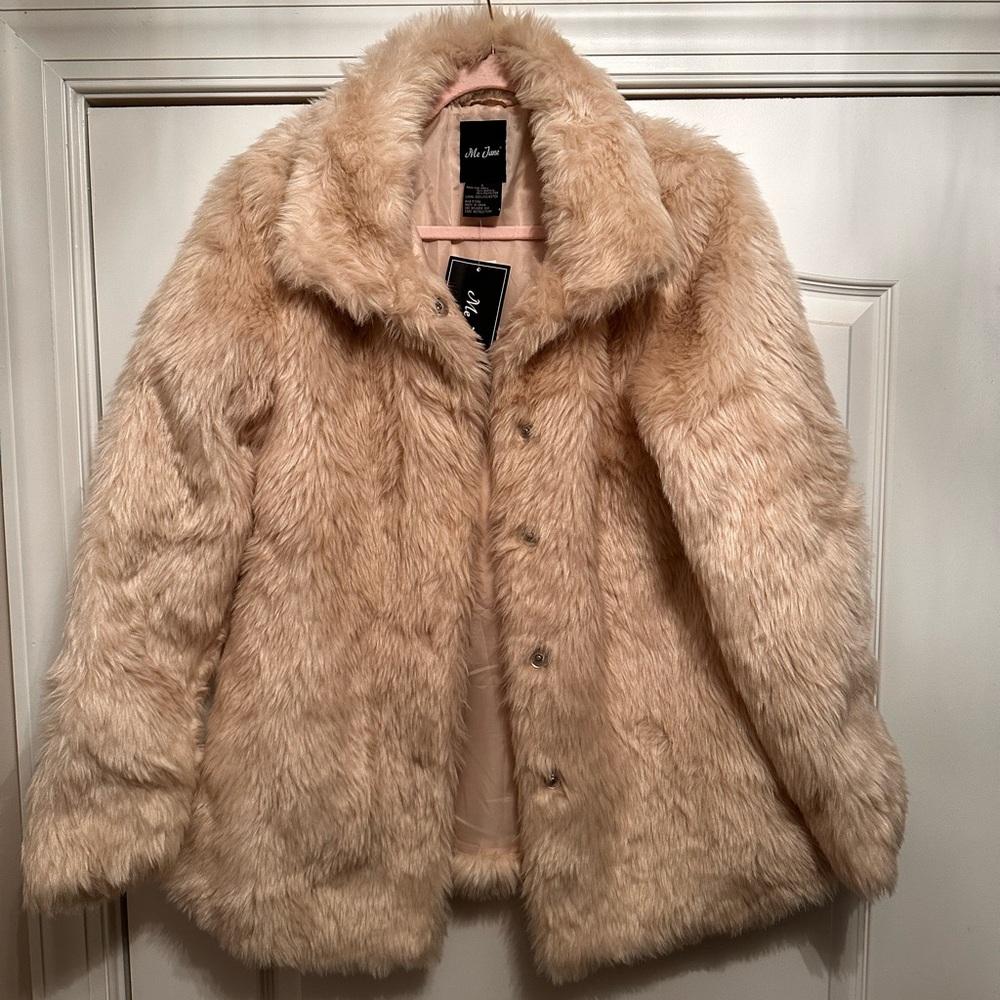 Light Beige Faux fur Coat by Me Jane Size Large